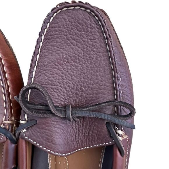 LL Bean - Leather house slip ons ~ size 7 ~ NOTE: ONE SMOOTH, ONE PEBBLED - Picture 2 of 12